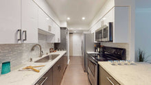 Load image into Gallery viewer, WEST LA STAGING BOUNCE
