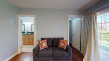 Load image into Gallery viewer, SFV / SHERMAN OAKS STAGING BOUNCE
