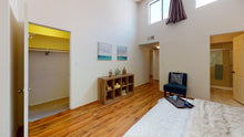 Load image into Gallery viewer, SFV / SHERMAN OAKS STAGING BOUNCE
