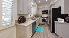 Load image into Gallery viewer, SFV / SHERMAN OAKS STAGING BOUNCE
